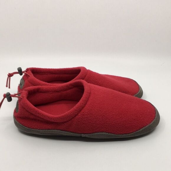 L.L. Bean Red Fleece and Leather Sole Big Kid Slippers Size 5-6 - Picture 2 of 16